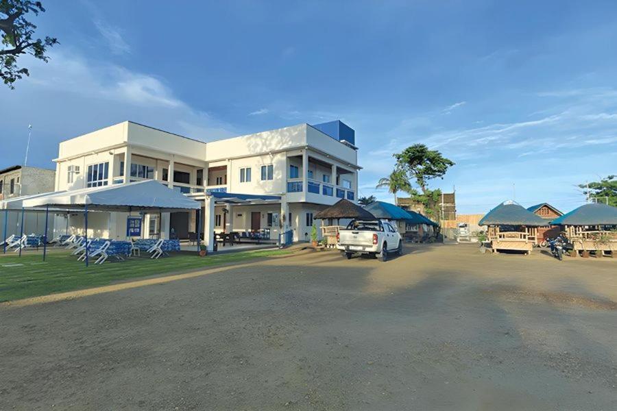 Hip Nautic Beach Resort Powered By Cocotel Lian Buitenkant foto